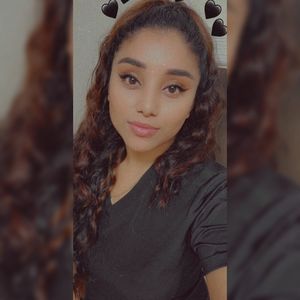 Meet your Posher, Kassandra